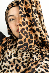 the Classic Leopard hijab modal cheetah print in standard size