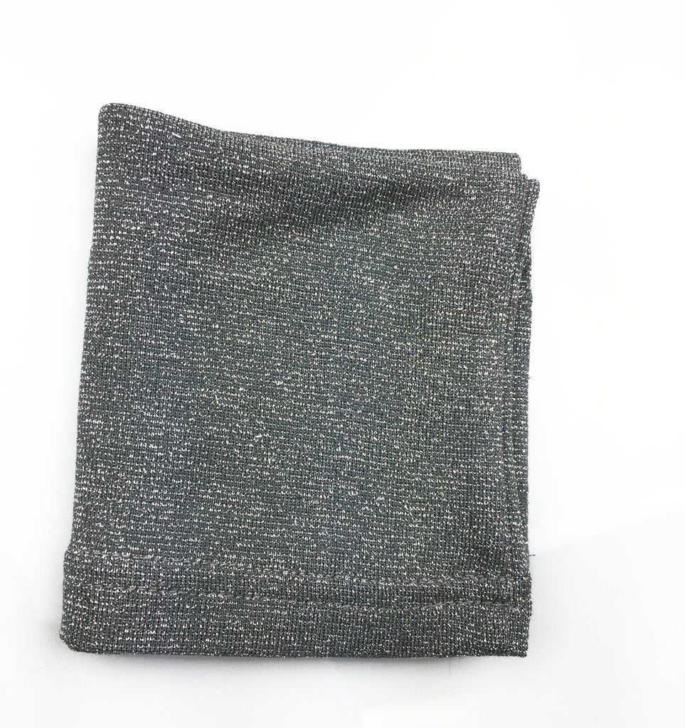 dark gray shimmer undercap