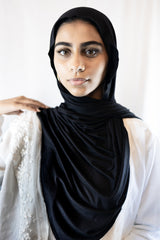 black jersey hijab with lace ends