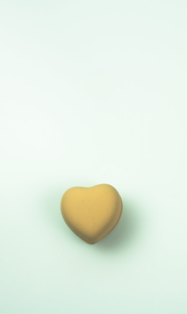 Matte Magnetic Heart Pin - Ivory