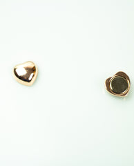 glossed heart shaped magnetic pin in rose gold