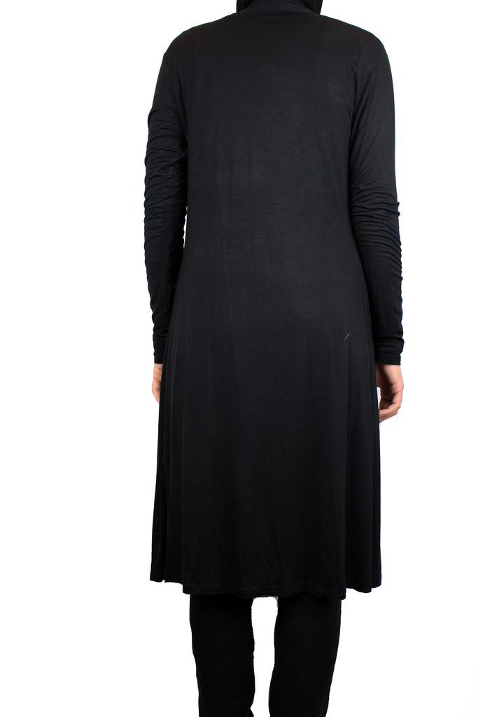 black maxi cardigan with long sleeves and pockets