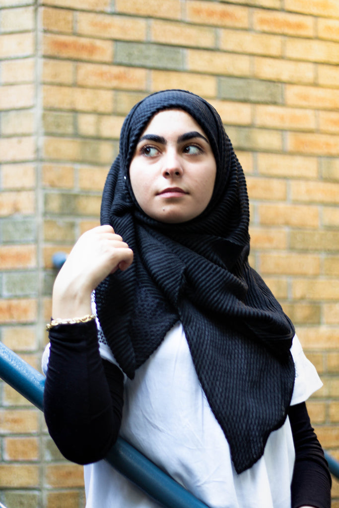 black viscose ridge pleated textured hijab