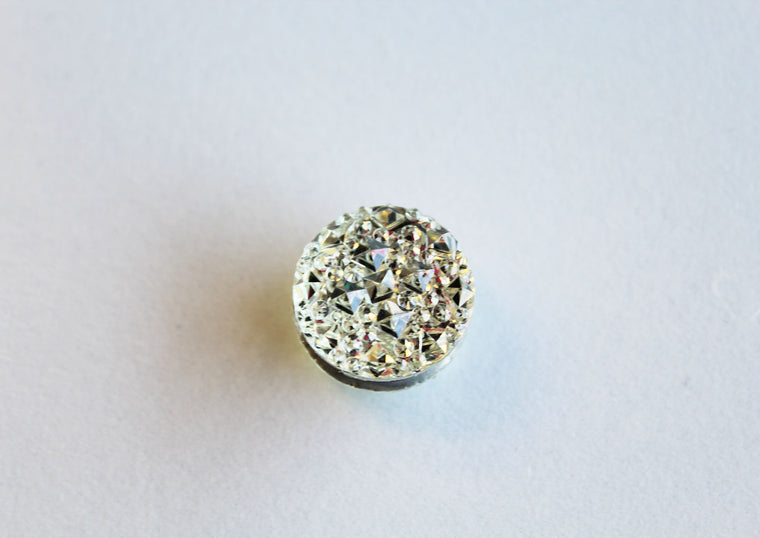 Rhinestone Magnetic Pin - Crystal