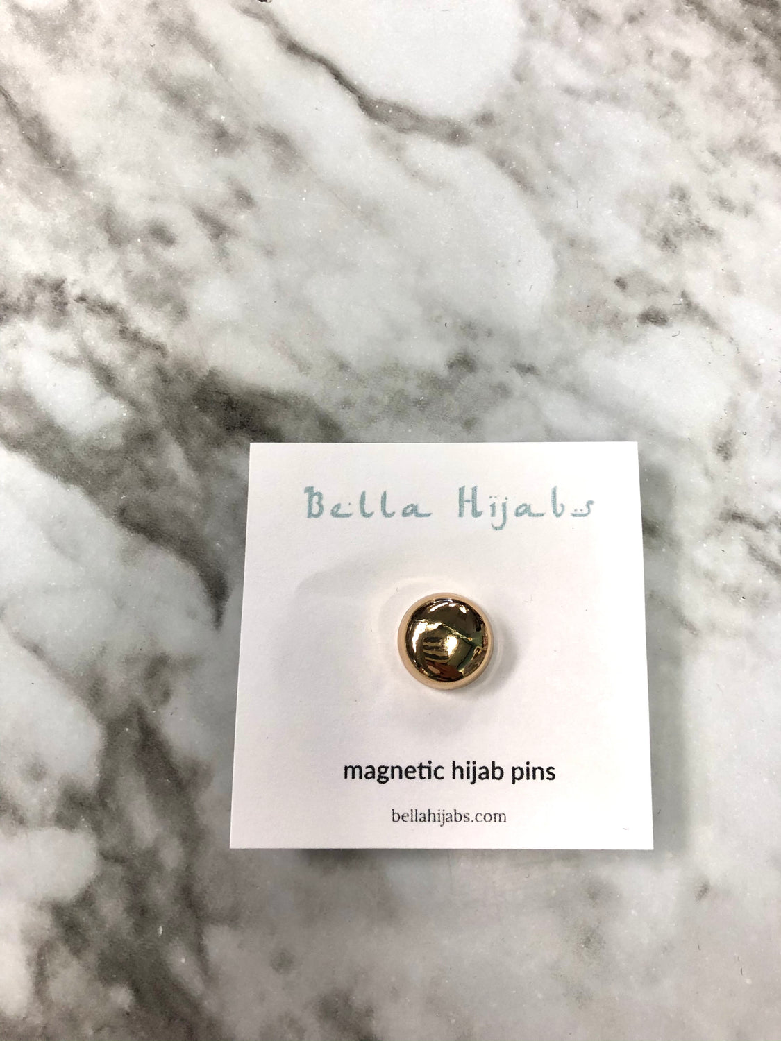 glossy magnet hijab pin in gold