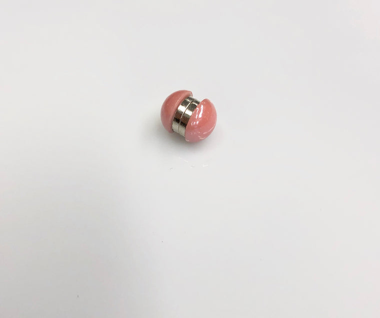 Magnetic Pin - Light Pink