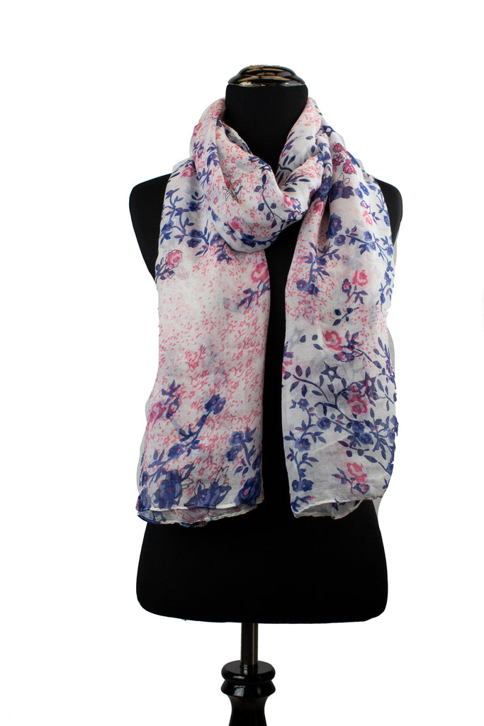 floral print hijab in white and pink