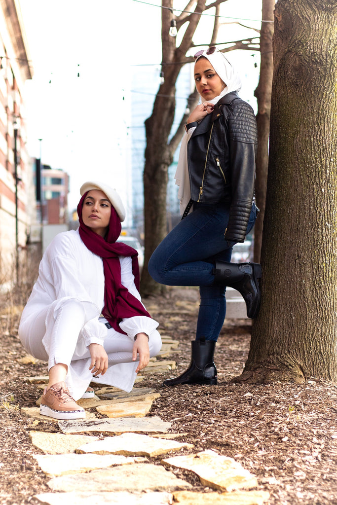 solid white and maroon hijab with crepe texture